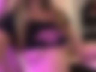 Sylvia Saige's Live Sex Cam Show
