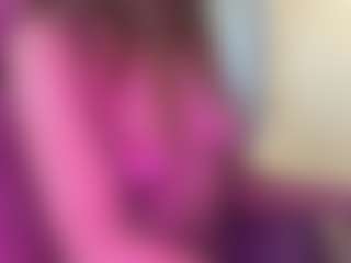 Live cam show with Sylvia Saige - Lovense on studioflirtlive.com