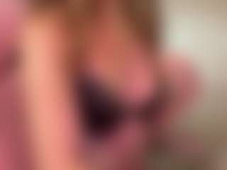 Sylvia Saige's Live Sex Cam Show