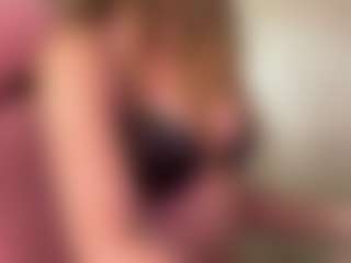 Sylvia Saige's Live Sex Cam Show