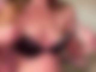 Sylvia Saige's Live Sex Cam Show