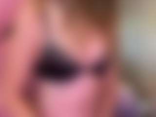 Sylvia Saige's Live Sex Cam Show