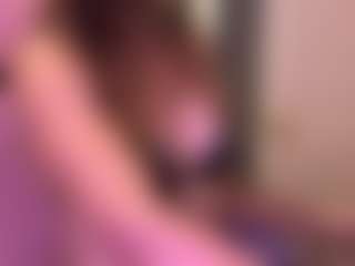 Sylvia Saige's Live Sex Cam Show