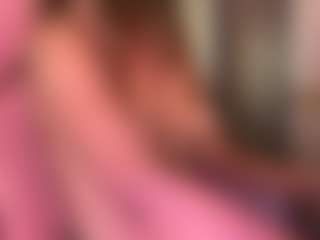 Live cam show with Sylvia Saige - Gorgeous on Camsoda