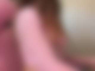 Live cam show with Sylvia Saige - Athletic Shaved Pussy on Camsoda
