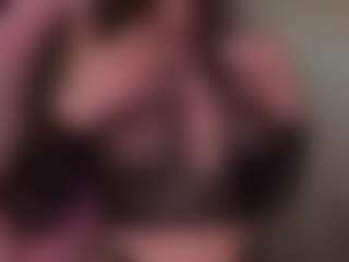 Sylvia Saige's Live Sex Cam Show