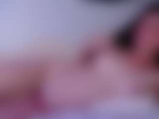 Live cam show with Sylvia Saige - Spy Curvy on LiveSexCams6