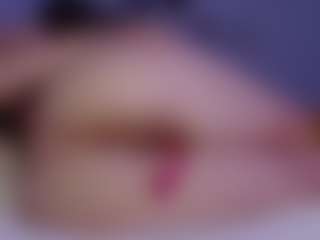 Show de câmera ao vivo com Sylvia Saige - Asian Curvy no Camsoda