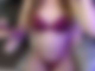 Sylvia Saige's Live Sex Cam Show