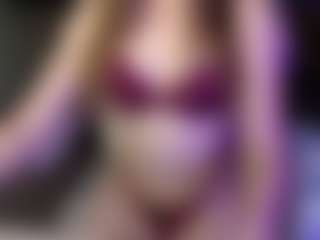 Sylvia Saige's Live Sex Cam Show