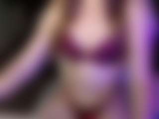 Sylvia Saige's Live Sex Cam Show