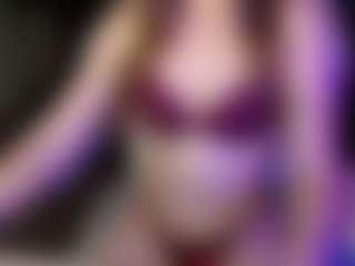 Sylvia Saige's Live Sex Cam Show