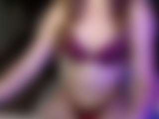 Sylvia Saige's Live Sex Cam Show