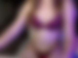 Sylvia Saige's Live Sex Cam Show