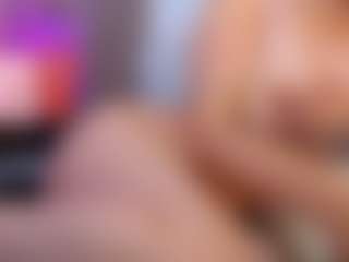 Live cam show with Sweet_Isa - Cum In Pussy on Dare Cams