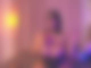 Live cam show with MelissaJordan - Oil on crypto-cams