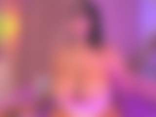 Live cam show with MelissaJordan - Blowjob on studioflirtlive.com