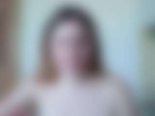 Live cam show with MaryHillx - Average on Camming Site