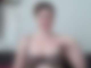 Live cam show with MaryHillx - Double Penetration on livesuperchat.net