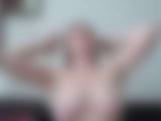 Live cam show with MaryHillx - Normal on Camsoda