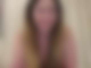 Live cam show with MaryHillx - Average on Camiplay Live