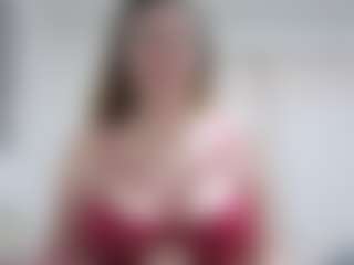 Live cam show with MaryHillx - Butt Plug on StripNow
