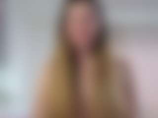 Live cam show with MaryHillx - Butt Plug on xheatlive.com