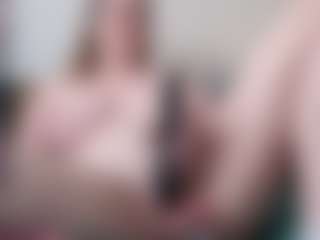 Live cam show with MaryHillx - Hairy Pussy Brown Hair on livesuperchat.net