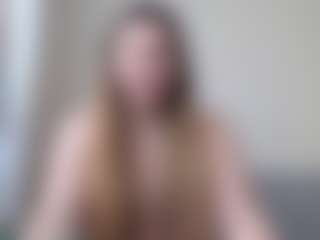 Live cam show with MaryHillx - Normal on Camming Site