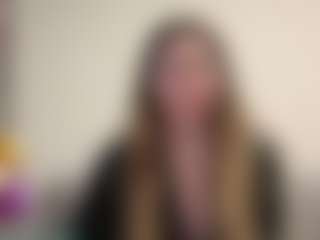 Live cam show with MaryHillx - Bedroom Brown Hair on mypornchat.com