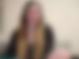 Live cam show with MaryHillx - Bikini on Camsoda