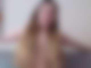 Live cam show with MaryHillx - Butt Plug on sexylive.show