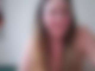 MaryHillx's Live Sex Cam Show