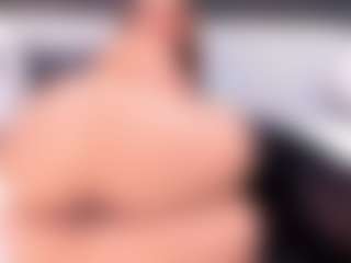 Live cam show with OLIVIA CARTER - Blonde Hair Toys on friskycurves.com