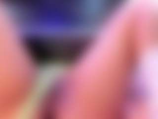 Live cam show with OLIVIA CARTER - Strip Mature on dropp.cam