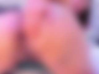 Live cam show with OLIVIA CARTER - Blonde Hair HD on madthumbs