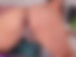 Live cam show with OLIVIA CARTER - Big Ass on slutload