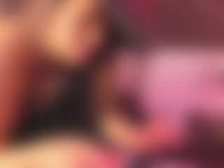 Live cam show with OLIVIA CARTER - Shaved Pussy on Dolls Live