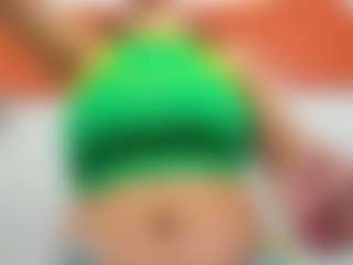 Live cam show with Aliicee-Green - Mature on anonymated.com