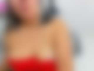 Live cam show with Aliicee-Green - Brown Eyes on CamwithHer