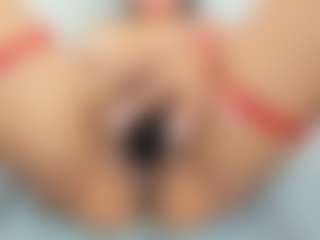 Live cam show with Aliicee-Green - Big Ass Big Tits on SquirtSoMuch