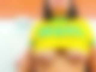 Live cam show with Aliicee-Green - Latina Mature on crypto-cams | colombia