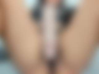 Live cam show with Aliicee-Green - Middle Aged on Fling VIP Chat