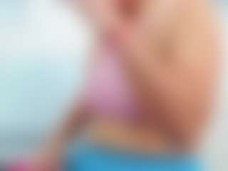 Live cam show with Aliicee-Green - Hairy Pussy on Hubzter Live