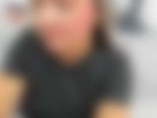 Live cam show with Aliicee-Green - Hairy Pussy Latina on Camsoda | colombia