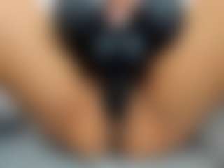Live cam show with Aliicee-Green - Latina MILF on Camsoda | colombia