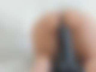 Aliicee-Green's Live Sex Cam Show