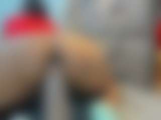 Live cam show with Aliicee-Green - Blonde Hair on SquirtSoMuch
