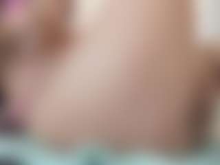 Live cam show with Aliicee-Green - Cum In Pussy on Camsoda