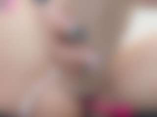 Live cam show with Aliicee-Green - Cum In Pussy on Camsoda
